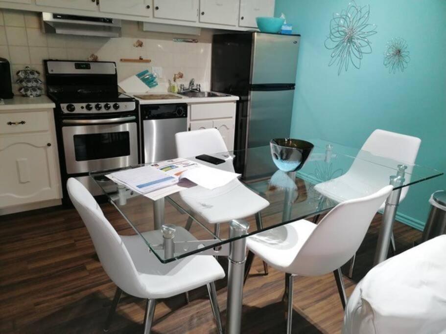 Superbe Condo Bord De L'Eau A Magog Zewnętrze zdjęcie